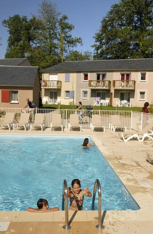 Residence Odalys Le Hameau Du Lac Риньяк Экстерьер фото